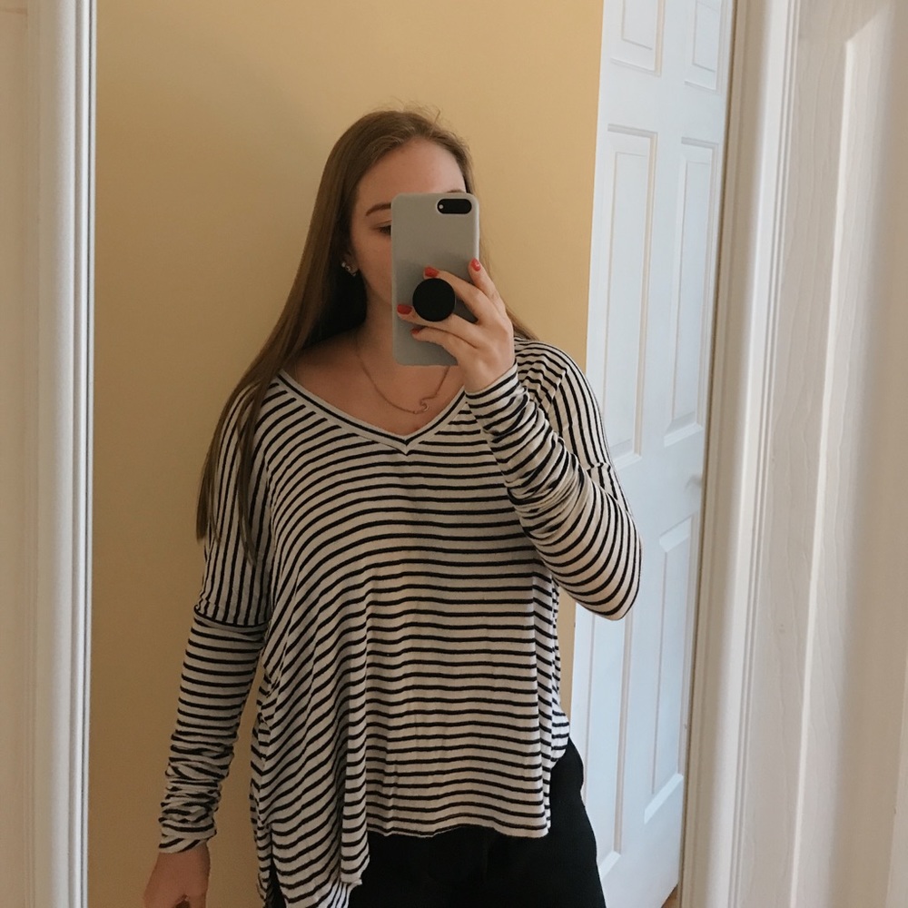 brandy melville stripped tee